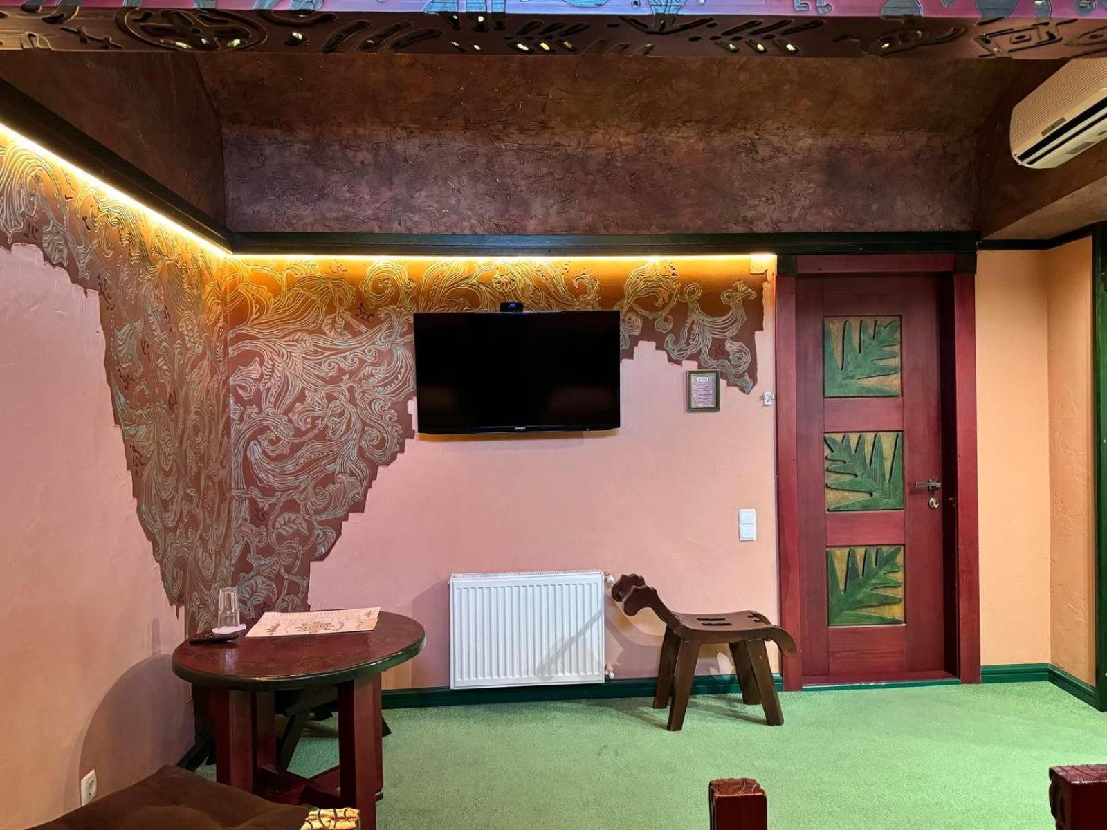Hotel Veles Zolotonosha Luaran gambar